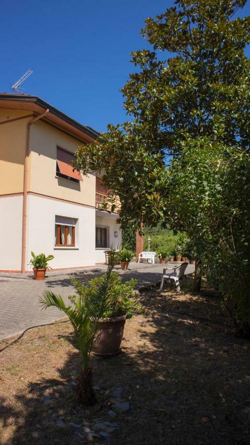 Morianese Residence Lucca Exterior photo